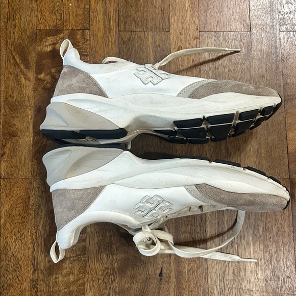 Tory Burch
Good Luck Trainer size 10 - Picture 7 of 9